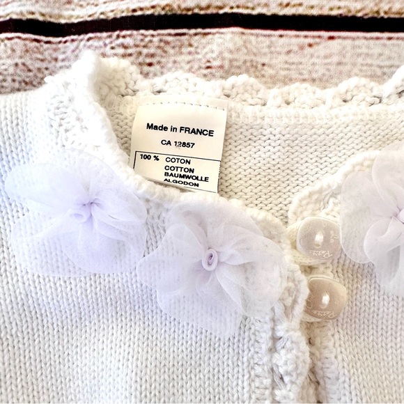 La Petite Ourse White Cardigan Sweater with Flowers Girl’s 6M - Picture 2 of 4